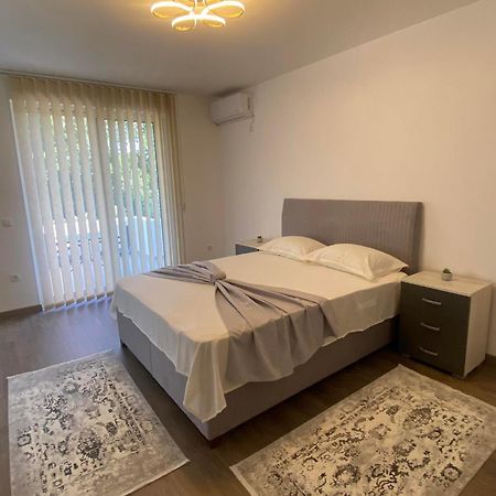 Casa Gazi Hotel Ulcinj Ngoại thất bức ảnh