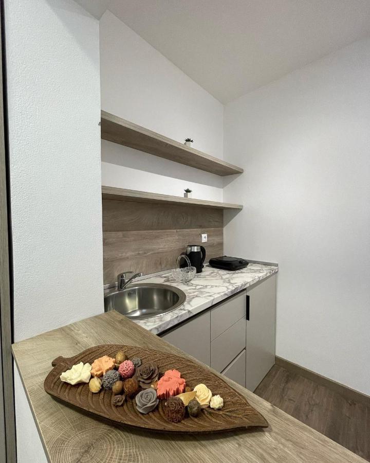 Casa Gazi Hotel Ulcinj Ngoại thất bức ảnh